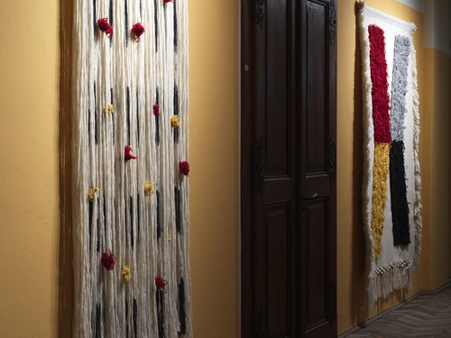 Antonio Pichillá, The Offering. Installation view, MGLC Švicarija, Ljubljana, 2024/2025.