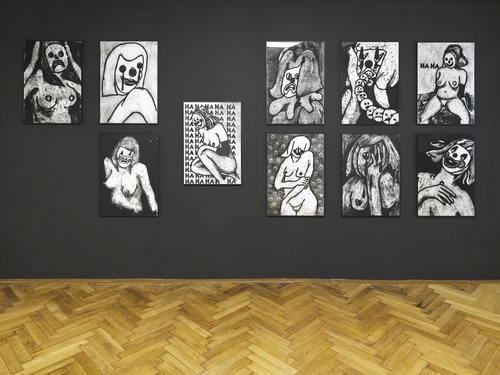 Sonja Vulpes, Limbo. Postavitev razstave, MGLC Grad Tivoli, 2021.