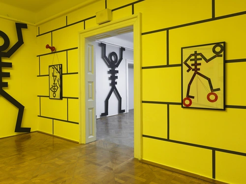 Honza Zamojski, Middleman, 2023, installation view.